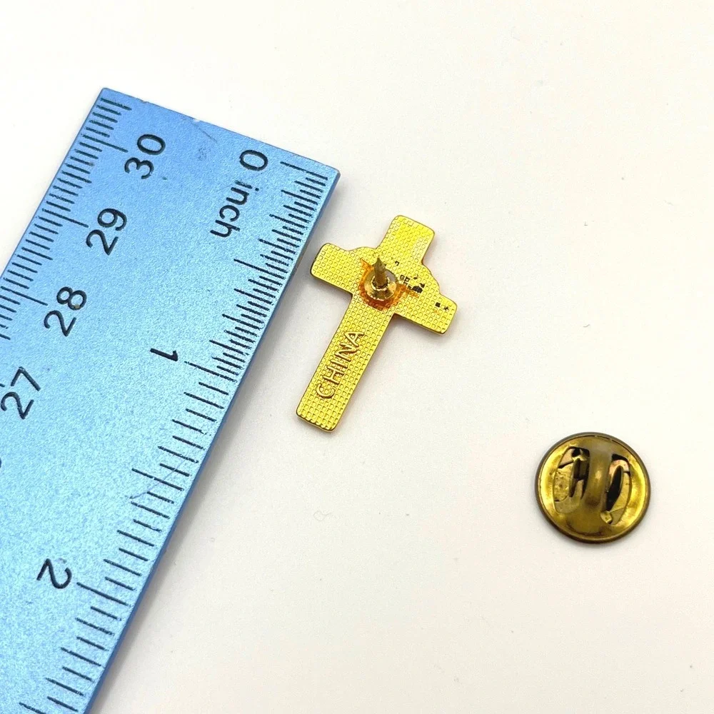 Gold‎ Tone Cross Lapel Pin Yellow Lily Flower Brown Enamel Religious Hat Pin 1in